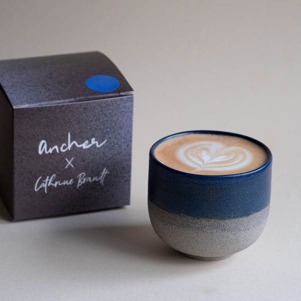 Ancher X Cathrine Brandt Kop 250 ml Blå kant